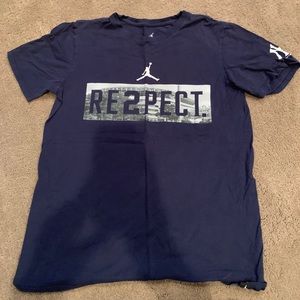 Jordan Re2pect t shirt.  Yankees